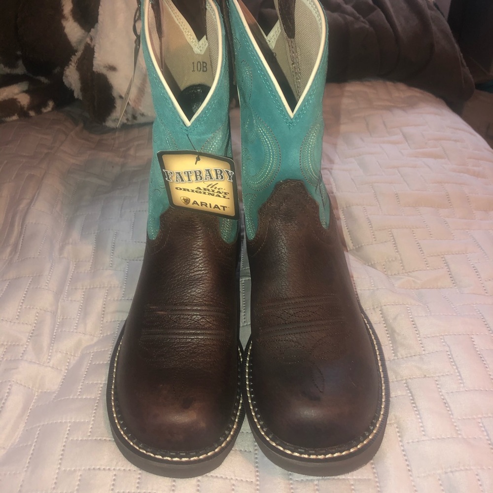 Cowgirl Fatbaby Ariat Boots - Size 10